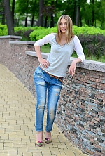 Ukrainian mail order bride Olga from Donetsk with light brown hair and brown eye color - image 3