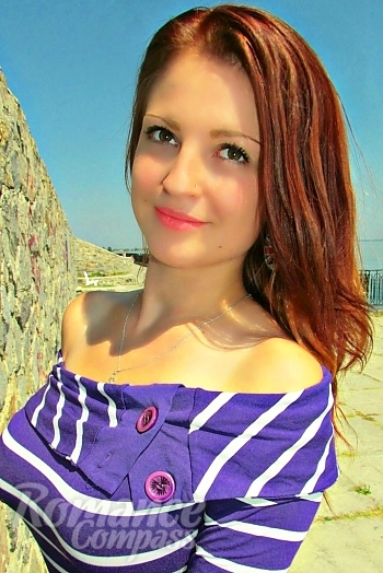 Ukrainian mail order bride Ilona from Cherkassy with auburn hair and hazel eye color - image 1