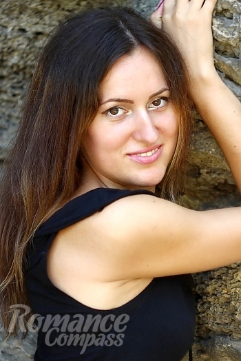 Ukrainian mail order bride Oksana from Odessa with brunette hair and brown eye color - image 1