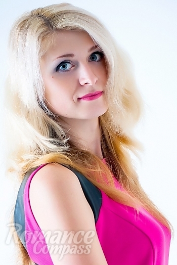 Ukrainian mail order bride Svetlana from Vinnitsa with blonde hair and blue eye color - image 1