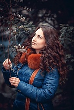 Ukrainian mail order bride Veronika from Berdyansk with brunette hair and brown eye color - image 3