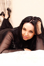 Ukrainian mail order bride Ruslana from Zdolbunov with black hair and green eye color - image 5