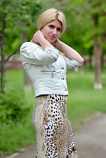 Ukrainian mail order bride Viktoriya from Lugansk with blonde hair and blue eye color - image 2