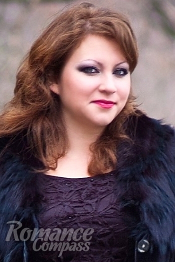 Ukrainian mail order bride Evgenia from Mykolaiv with light brown hair and grey eye color - image 1