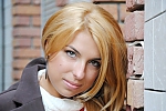 Ukrainian mail order bride Olga from Uzhgorod with brunette hair and green eye color - image 9