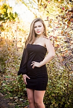 Ukrainian mail order bride Elizaveta from Kherson with brunette hair and brown eye color - image 2