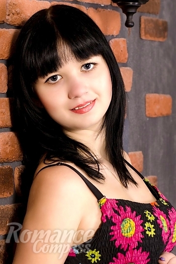 Ukrainian mail order bride Tatiana from Nikolaev with black hair and blue eye color - image 1