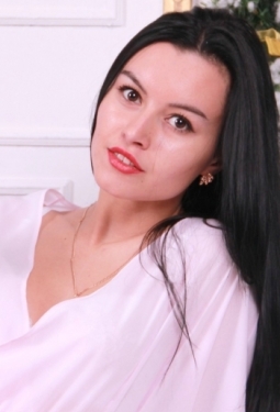 Olga, 32 y.o. from Ordzhonikidze, Ukraine