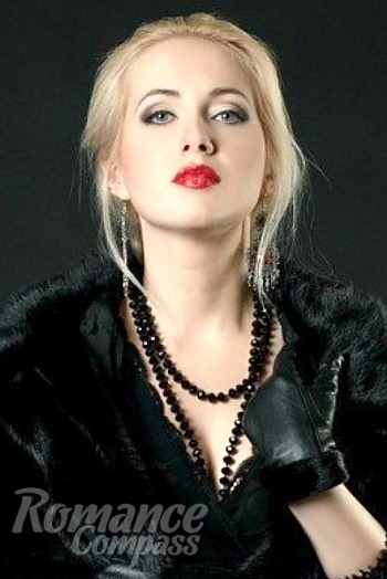 Ukrainian mail order bride Galina from Kiev with blonde hair and grey eye color - image 1