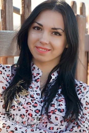 Ukrainian mail order bride Alina from Nikolaev with black hair and brown eye color - image 1