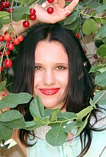 Ukrainian mail order bride Dariya from Lugansk with brunette hair and hazel eye color - image 3
