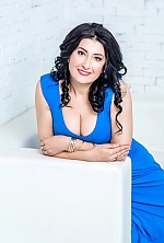 Ukrainian mail order bride Elena from Odessa with brunette hair and brown eye color - image 10