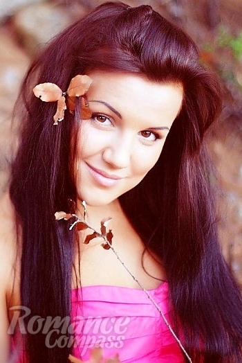 Ukrainian mail order bride Ann from Kiev with brunette hair and brown eye color - image 1