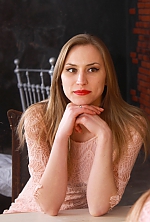 Ukrainian mail order bride Yulia from Nikolaev with light brown hair and hazel eye color - image 4