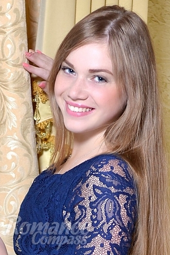 Ukrainian mail order bride Katya from mykolaiv with light brown hair and grey eye color - image 1