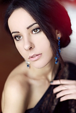 Ukrainian mail order bride Veronica from Melitopol with brunette hair and hazel eye color - image 2