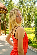 Ukrainian mail order bride Varvara from Kharkov with blonde hair and blue eye color - image 2