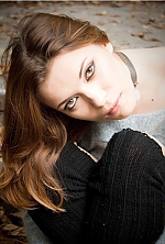 Ukrainian mail order bride Lesya from Kiev with light brown hair and hazel eye color - image 3