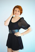 Ukrainian mail order bride Diana from Odessa with red hair and hazel eye color - image 2
