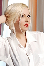 Ukrainian mail order bride Olga from Kiev with blonde hair and hazel eye color - image 4