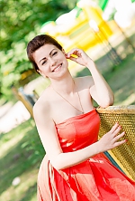 Ukrainian mail order bride Marina from Cherkassy with brunette hair and hazel eye color - image 4