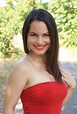 Ukrainian mail order bride Daria from Mykolaiv with brunette hair and brown eye color - image 8