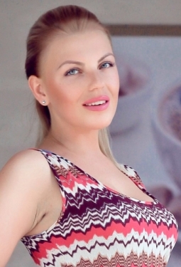 Angela, 39 y.o. from lugansk, Ukraine