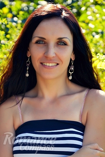 Ukrainian mail order bride Viktoria from Nikolaev with black hair and blue eye color - image 1