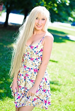 Ukrainian mail order bride Nadejda from Kharkiv with blonde hair and green eye color - image 2