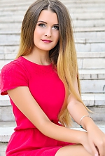 Ukrainian mail order bride Julia from Odessa with light brown hair and hazel eye color - image 2