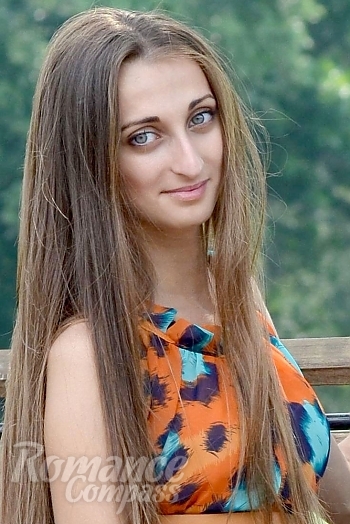 Ukrainian mail order bride Yana from Zaporozhye with light brown hair and grey eye color - image 1
