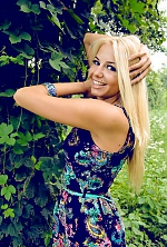 Ukrainian mail order bride Elina from Kiev with blonde hair and green eye color - image 5