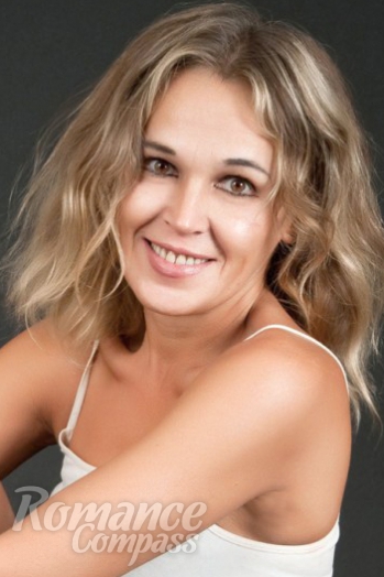 Ukrainian girl Natalia,56 years old with brown eyes and light brown hair.