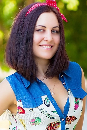 Ukrainian mail order bride Olga from Nikolaev with light brown hair and blue eye color - image 1