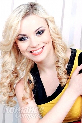 Ukrainian mail order bride Margarita from Kyiv with blonde hair and blue eye color - image 1