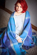 Ukrainian mail order bride Alyna from Kiev with red hair and green eye color - image 6