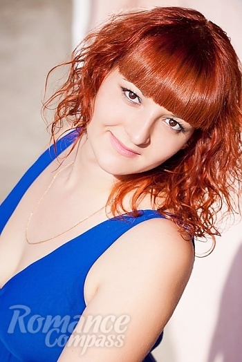 Ukrainian mail order bride Galina from Nikolaev with red hair and brown eye color - image 1