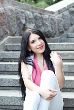 Ukrainian mail order bride Maryna from Gluhov with brunette hair and brown eye color - image 3