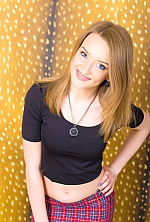 Ukrainian mail order bride Olga from Kharkiv with blonde hair and green eye color - image 2