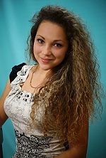 Ukrainian mail order bride Viktoriya from Chernigov with light brown hair and brown eye color - image 4