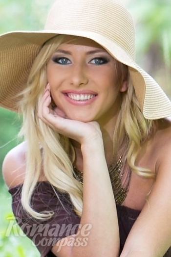 Ukrainian mail order bride Aliona from Vasylkiv with blonde hair and blue eye color - image 1
