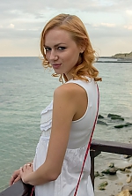Ukrainian mail order bride Mariya from Chornomorsk with light brown hair and green eye color - image 3