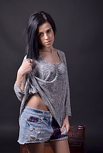 Ukrainian mail order bride Miroslava from Cherkasy with black hair and green eye color - image 2