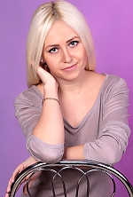 Ukrainian mail order bride Elena from Сherkassy with blonde hair and blue eye color - image 2