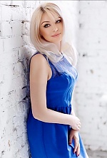 Ukrainian mail order bride Svetlana from Kiev with blonde hair and green eye color - image 2