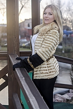Ukrainian mail order bride Tatiana from Kiev with blonde hair and green eye color - image 3