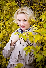 Ukrainian mail order bride Ella from Berdyansk with brunette hair and blue eye color - image 2