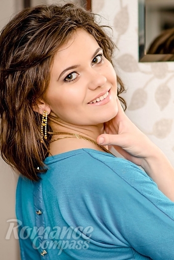 Ukrainian mail order bride Inna from Odessa with brunette hair and brown eye color - image 1
