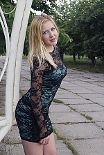 Ukrainian mail order bride Alexa from Harkov with blonde hair and grey eye color - image 5