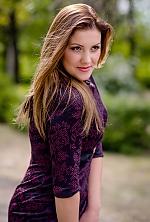 Ukrainian mail order bride Ekaterina from Snezhnoe with light brown hair and brown eye color - image 4